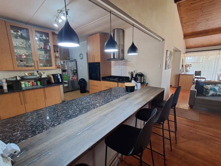 4 Bedroom Property for Sale in Manor Heights Eastern Cape